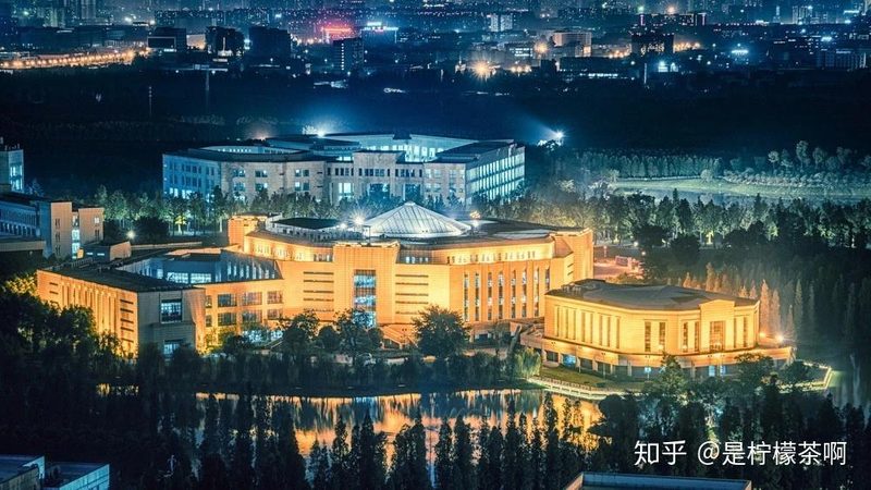 成都工业连接器：揭秘其关键技术与应用场景